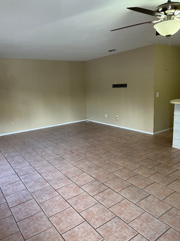 Foto del edificio - 25028 Harbor View Rd