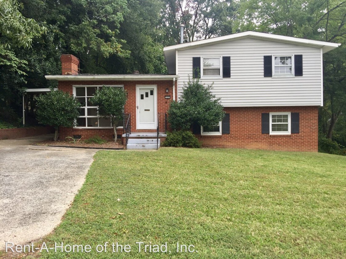 2000 W Cone Blvd, Greensboro, NC 27408 House Rental in Greensboro, NC