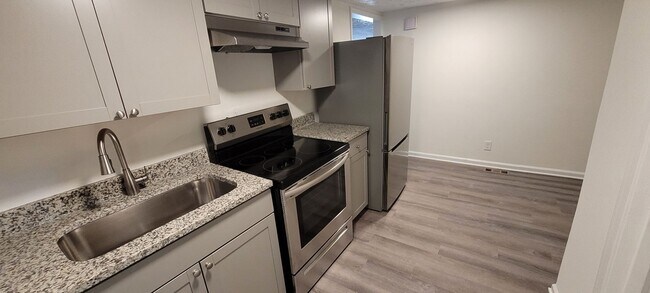 Foto del edificio - Cute 2 bedroom - freshly remodeled - in Co...