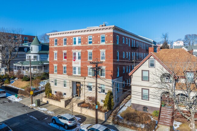 35 Tudor St - 35-35A Tudor St