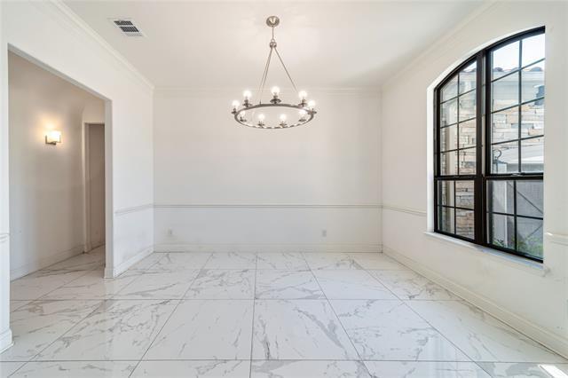 Building Photo - 805 Thomas Dr