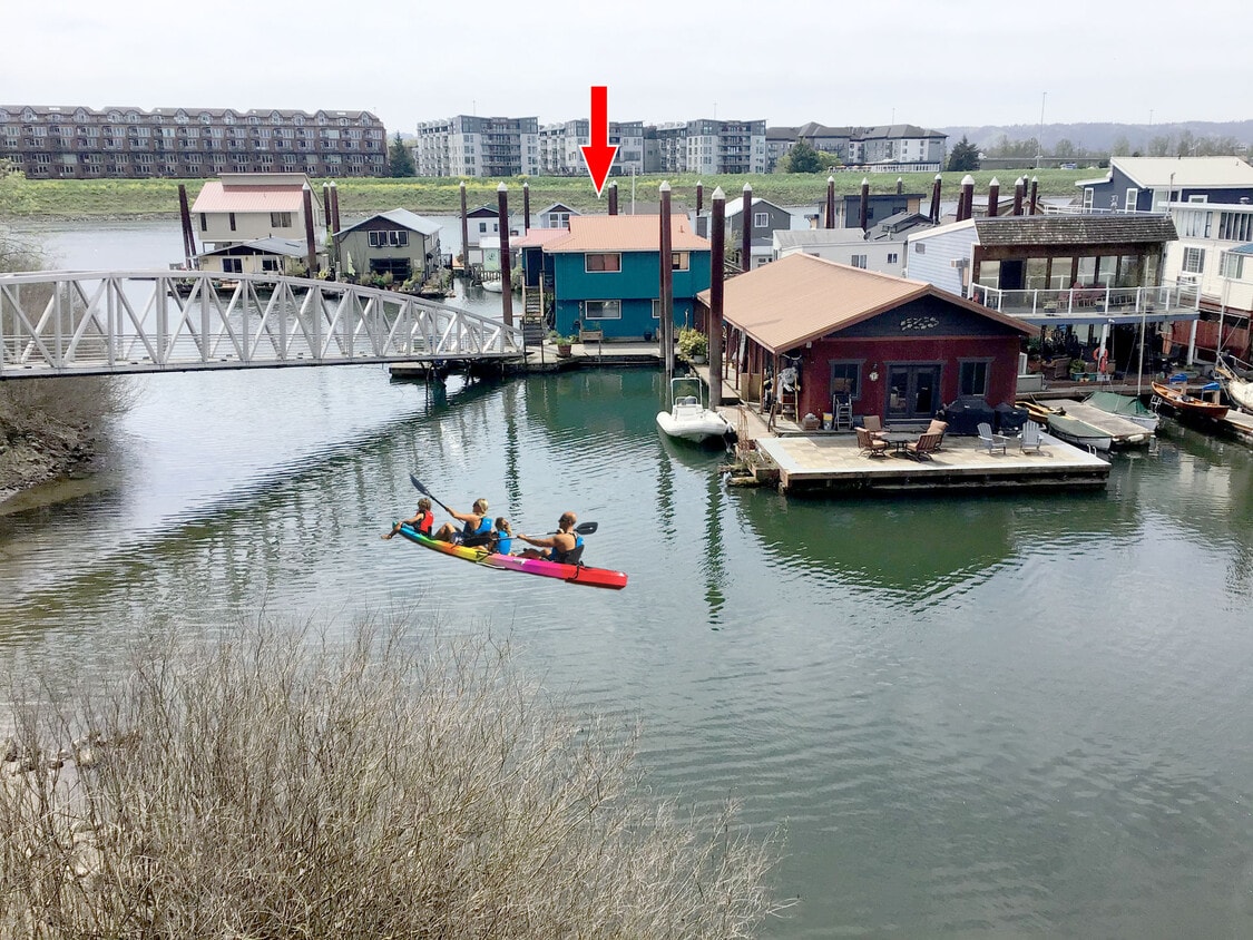 Primary Photo - 11638 N Island Cove Ln