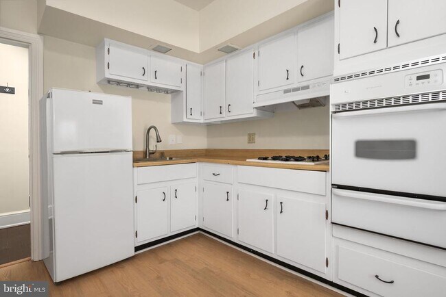 Foto del edificio - 134 Gay St