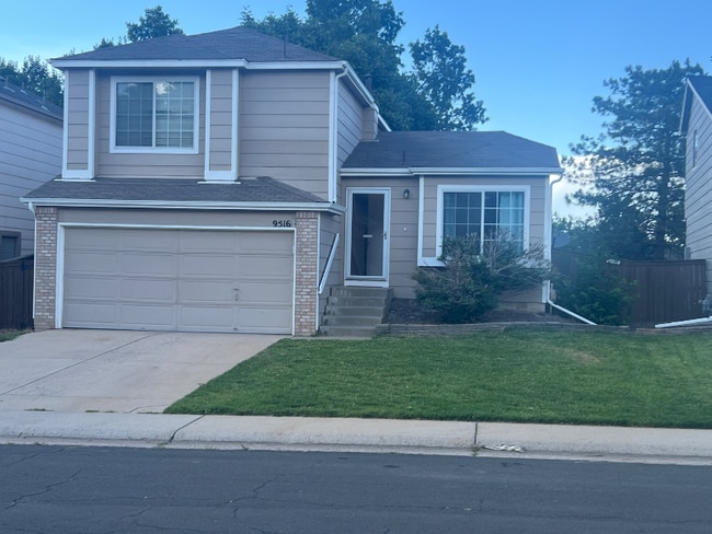 Building Photo - 9516 S Castle Ridge Cir
