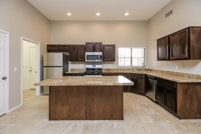 Foto del edificio - 320 W Brooks Street