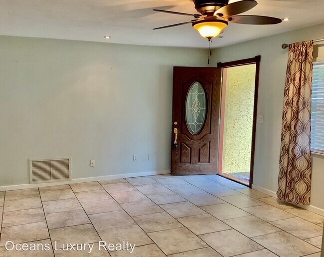 Foto del edificio - 3 br, 2 bath House - 434 Division Ave