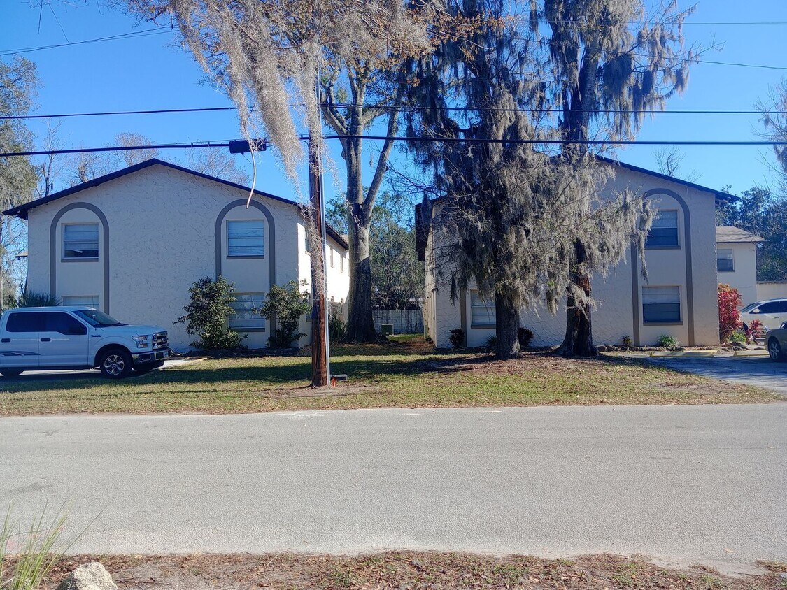 Foto principal - 1217 Kennedy Rd