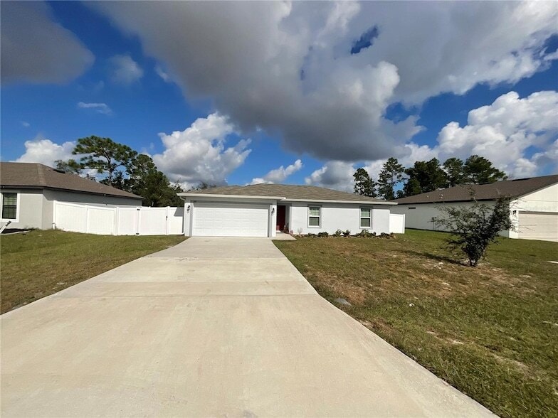 Foto principal - 270 Hyacinth Ct