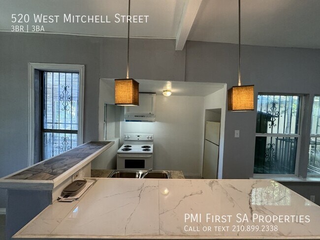 Foto del edificio - 520 W Mitchell St