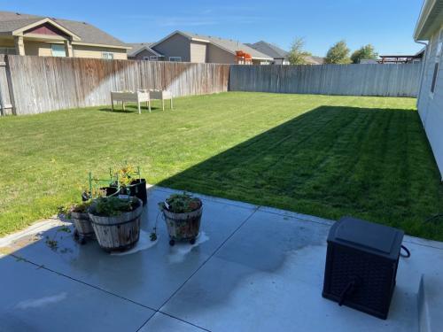 Building Photo - 1100 SW Bonnie St