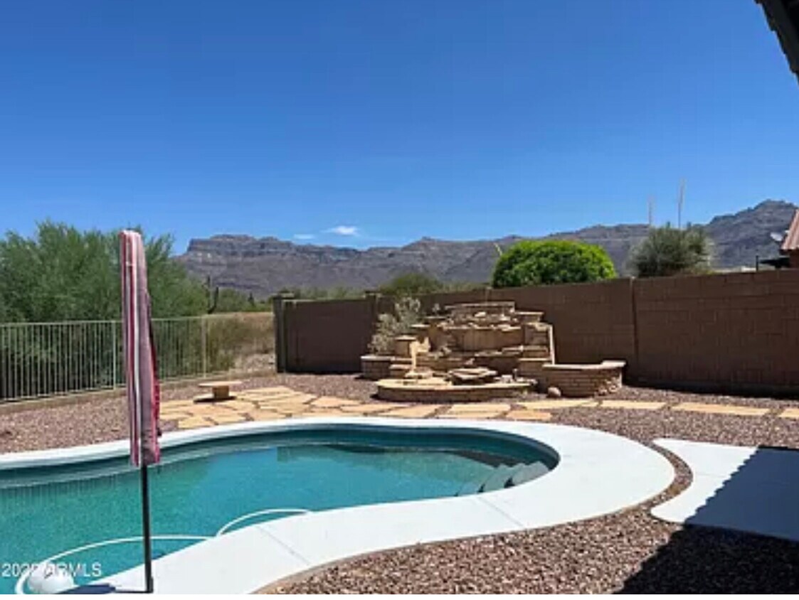 Building Photo - 7494 E Desert Honeysuckle Dr