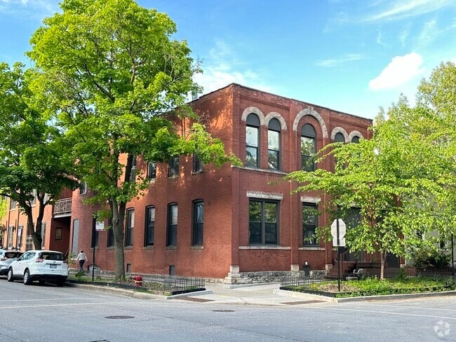 Building Photo - 1848 W Henderson St
