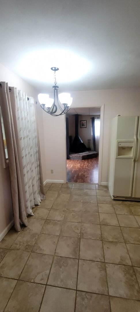 Foto del edificio - Available NOW! 2010 W Daytona 3 bed 2 bath...