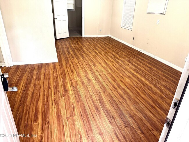 Foto del edificio - 763 Gardenia Ln