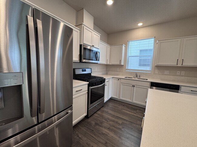Foto del edificio - 896 N 18th Ave