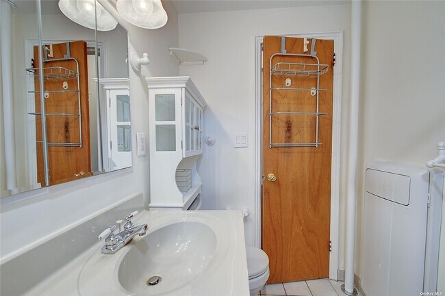 Foto del edificio - 19-62 80th St-