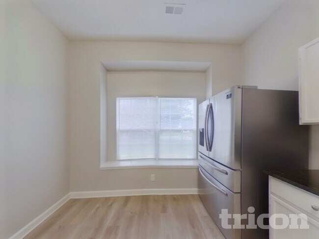 Foto del edificio - 4621 Aldersbrook Dr