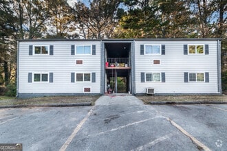 Building Photo - 511 Gresham Park Dr