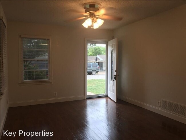 Building Photo - 2 br, 1 bath House - 1636 Globe Avenue