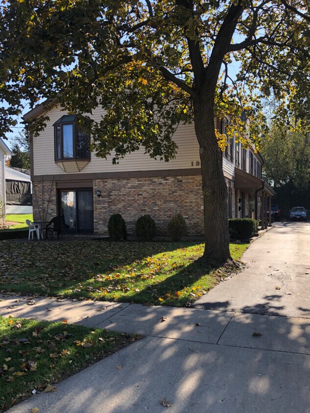Foto principal - 131 Newberry Ave