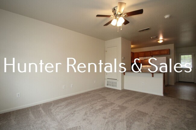 Foto del edificio - Spacious Two-Bedroom!