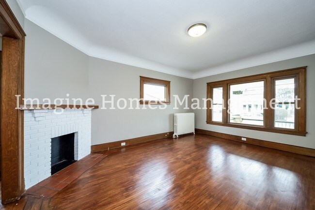 Building Photo - 1415 Wagar Ave