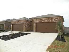 Building Photo - 577 Jack Rabbit Ln