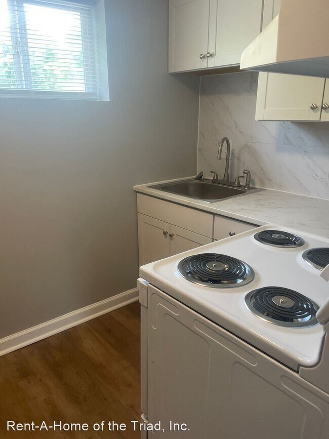 Foto del edificio - 1 br, 1 bath House - 1011 B Tuscaloosa Street