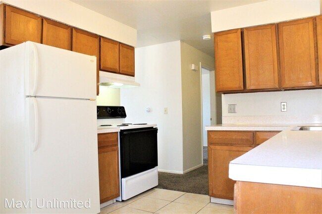 Foto del edificio - 5532 Newland Way