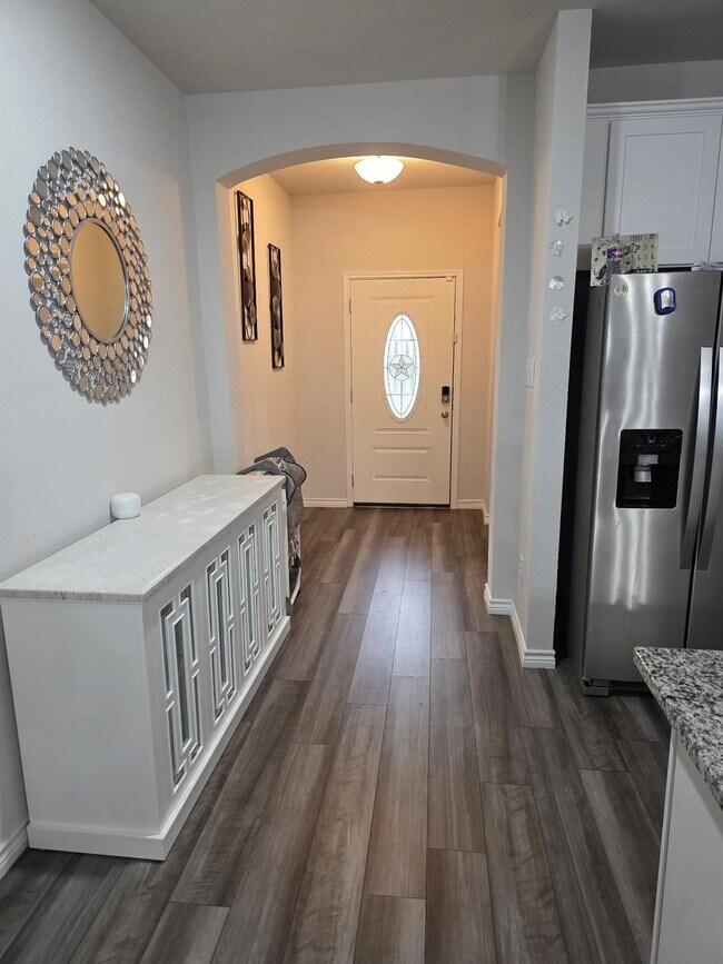 Foto del edificio - 1102 Davy St