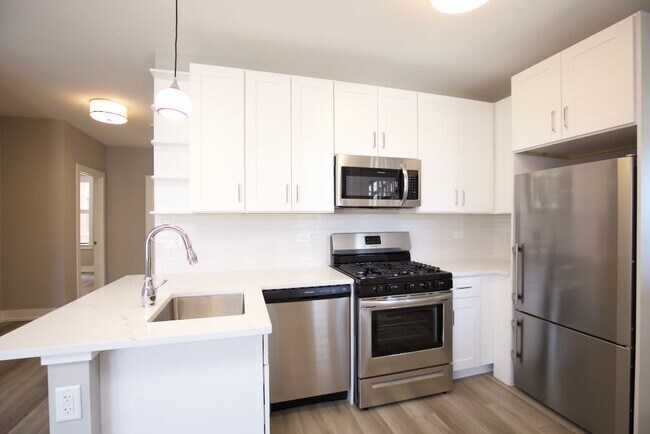 Foto del edificio - 3934 N Janssen Ave