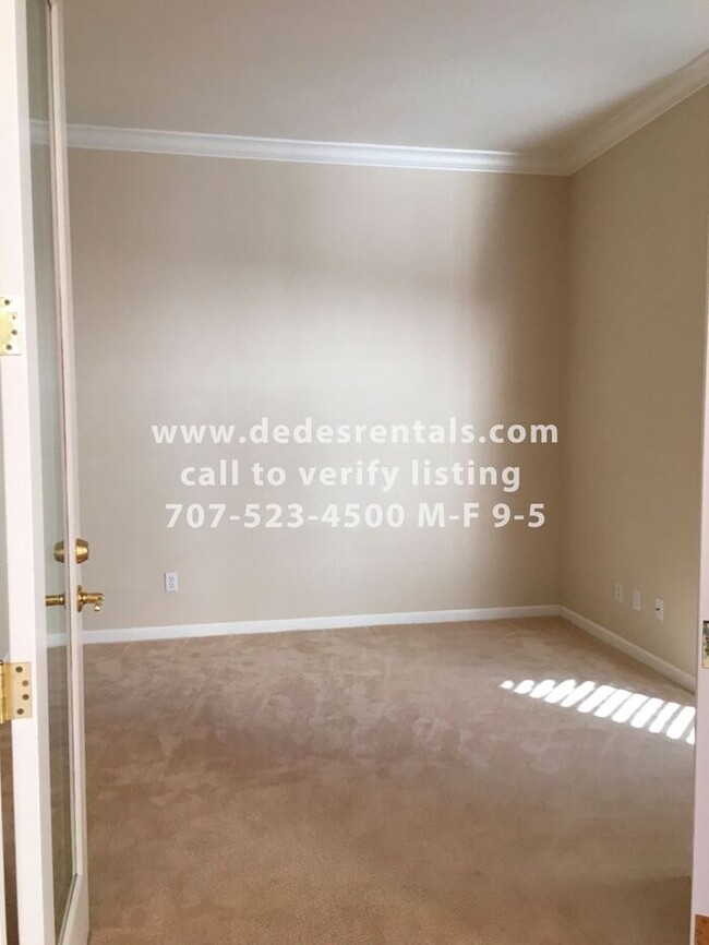 Building Photo - Spacious home in upscale Eastside subdivision