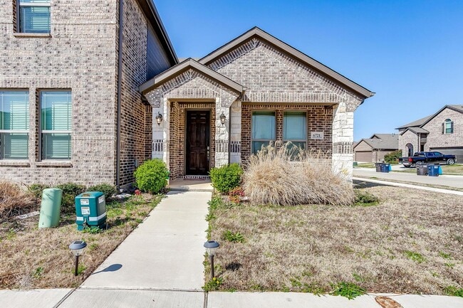 Photo - 6721 Farsight Dr House