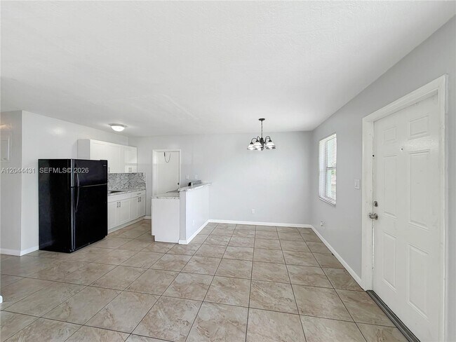 Foto del edificio - 533 NW 15th Way