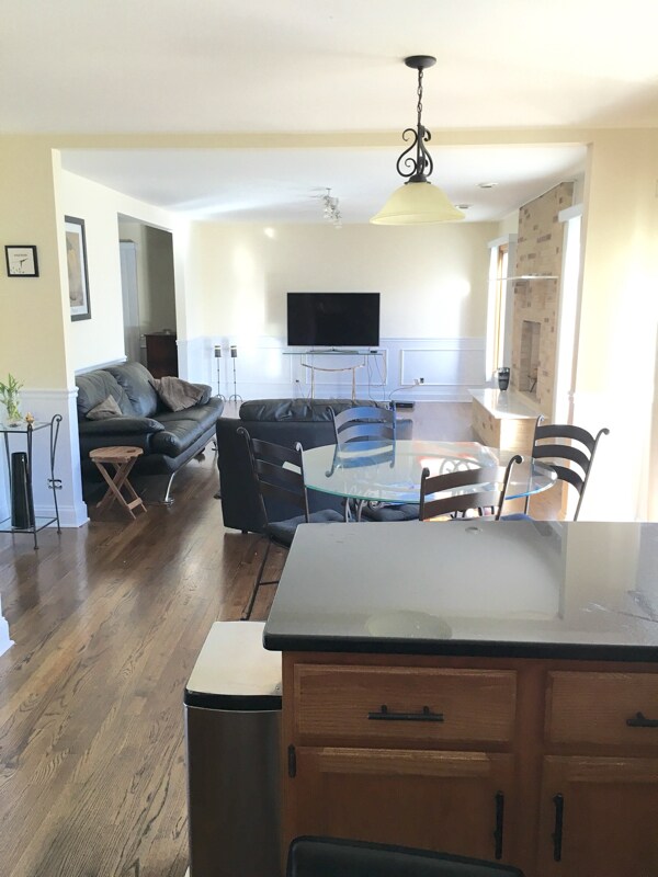 Foto del edificio - 6517 W Belle Plaine Ave
