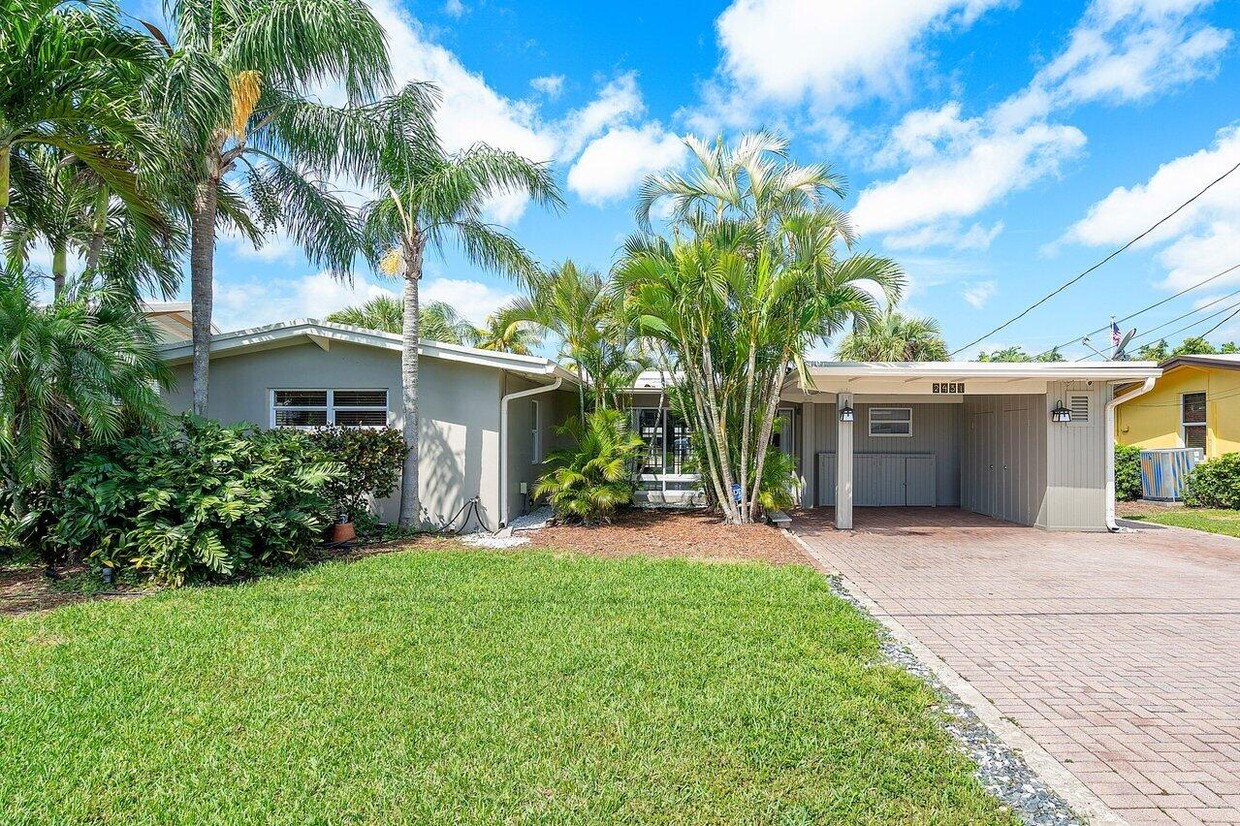 Primary Photo - 2431 Key Largo Ln