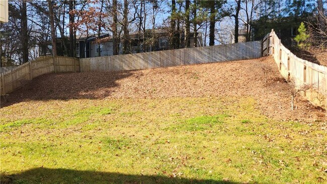 Building Photo - 1075 Litchfield Way SW