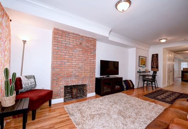Foto del edificio - 519 S Chester St