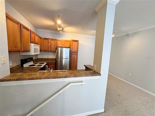Foto del edificio - 6131 Metrowest Blvd