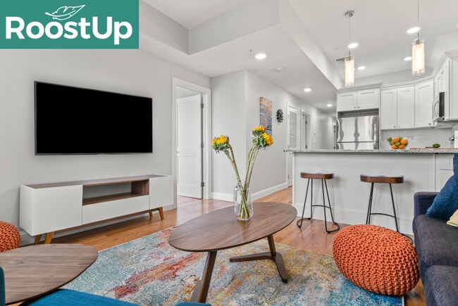 Building Photo - Furnished Bedroom with Private Bath in South Boston