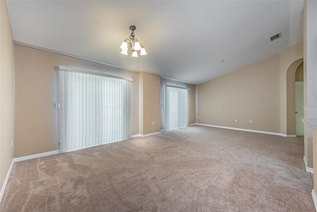 Building Photo - 6750 Eagle Feather Dr