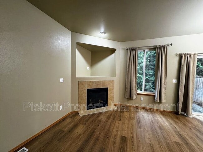 Foto del edificio - 136 NE Miramar Cir