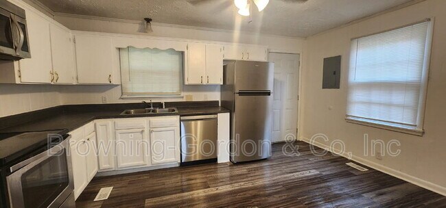 Foto del edificio - 2514 Glenrose Ave
