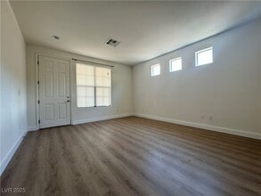Building Photo - 4243 S Sugar Dr