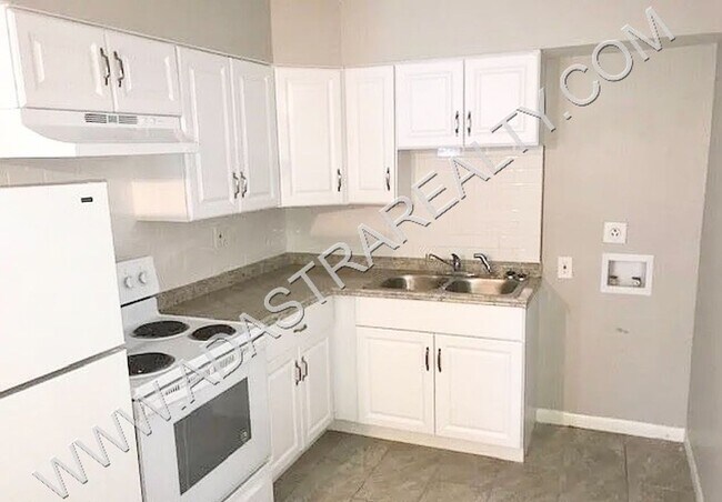 Foto del edificio - 2508 NW Frances St