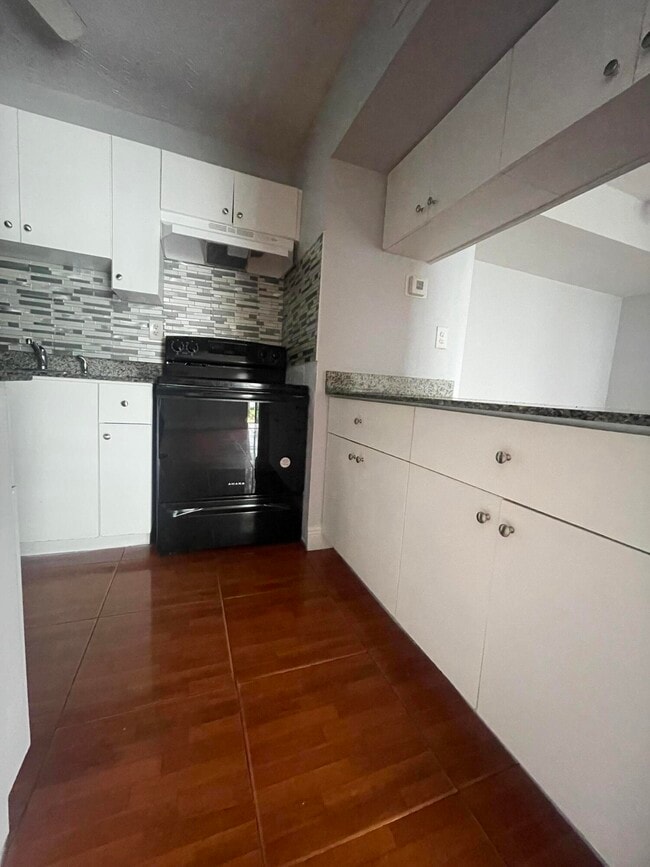 Foto del edificio - 20741 NE 4th Ct