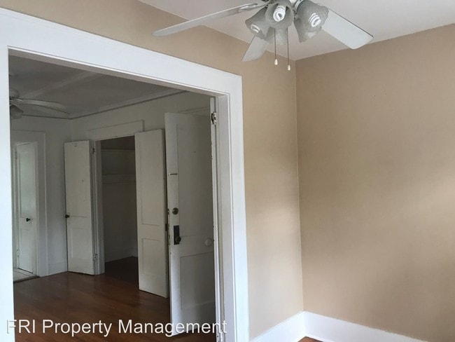 Building Photo - 617 N Hyer Ave