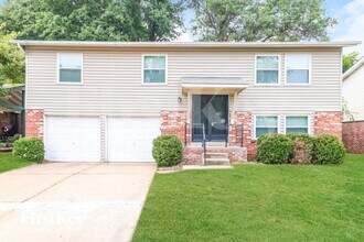 Building Photo - 2489 Millvalley Dr