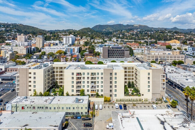 Alt Building - Hollywood Arts Collective Affordable Housing