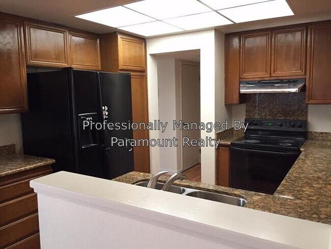 Building Photo - 1303 Muench Ct